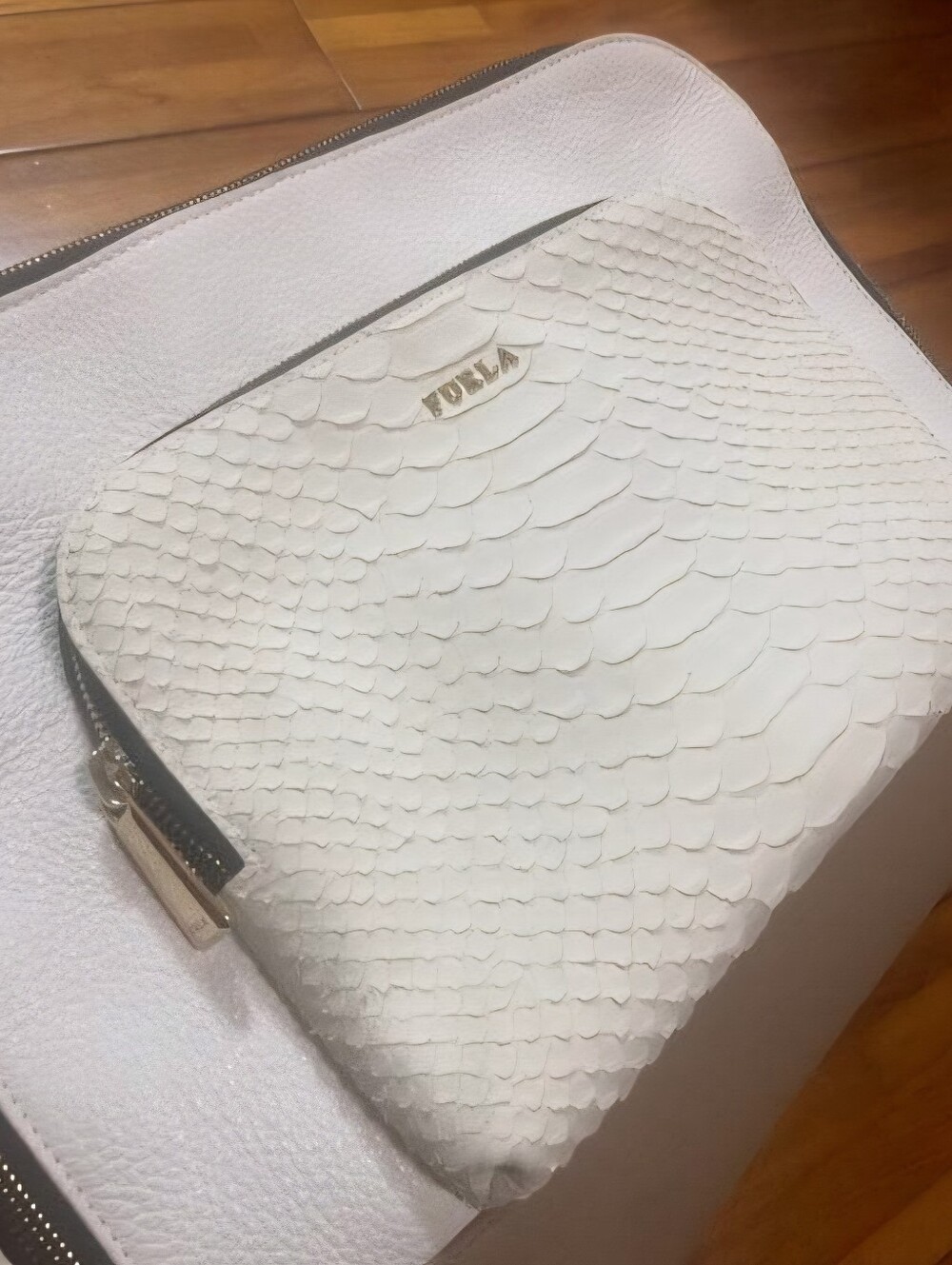 NWOT Furla FRIDA calf Leather Satchel, Dust Bag, Msrp $548 MINT - Picture 11 of 16